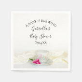 フローラティーカップピンクのバラベビーは醸造シャワー スタンダードカクテルナプキン (正面)