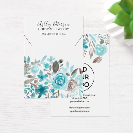 フローラティール（緑がかった色）水彩ジュエリーネックレス表示 (デスク)