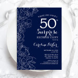 フローラネイビーホワイトサプライズ50thバースデーパーティー 招待状<br><div class="desc">フローラネイビーブルーとホワイトサプライズ50th birthday party invitation.ボタニカルモダンアクセントとタイポグラフィスクリプトフォントを搭載したミニマルデザイン。フローラシンプル招待状カードは女性の驚きの日のスタイリッシュお祝いに最適。任意のカスタマイズ年齢にすることができる。印刷されたZazzle招待状または即時ダウンロードのデジタル印刷可能なテンプレート。</div>