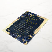 フローラバタフライネイビー金ゴールドブライダルシャワー 箔招待状 (回転した状態)