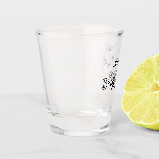 フローラパーソナライズされたは私の花嫁のメイドになる ショットグラス (左)