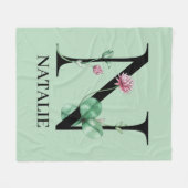 フローラパーソナライズされたアルファベットNモノグラム フリースブランケット (正面(横))