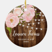 フローラパーソナライズされたツインベビーガールズ素朴カントリー セラミックオーナメント (裏面)