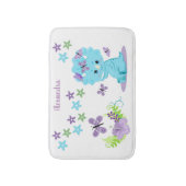 フローラパーソナライズされたベビー恐竜 バスマット (正面縦)