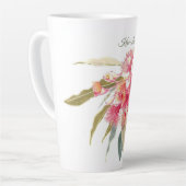 フローラピンクの水色パーソナライズされた カフェラテマグ (左アングル)