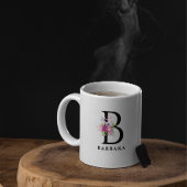 フローラピンクウォーターカラーズブーケカスタムモノグラム コーヒーマグカップ