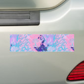 フローラピンクピーコック バンパーステッカー (車上)