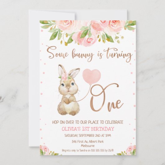 フローラピンクローズ金ゴールドいくつかのバニー1歳の誕生日 招待状 (正面)