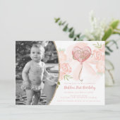 フローラピンク&金ゴールドファースト誕生日フォト招待状 招待状 (スタンド正面)