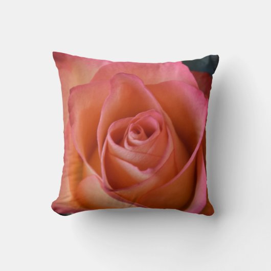 フローラピーチピンクローズ装飾用クッション クッション (正面)