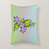 フローラファンタジー薄紫花グリーンシェイプフラクタル アクセントクッション (正面(垂直))