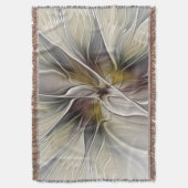 フローラフラクタル、ファンタジーフラワーとアースカラー スローブランケット (正面縦)