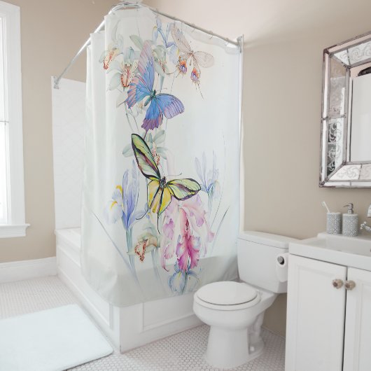 フローラフラワーズバターカラフルフライズガーデン シャワーカーテン (インサイチュ)