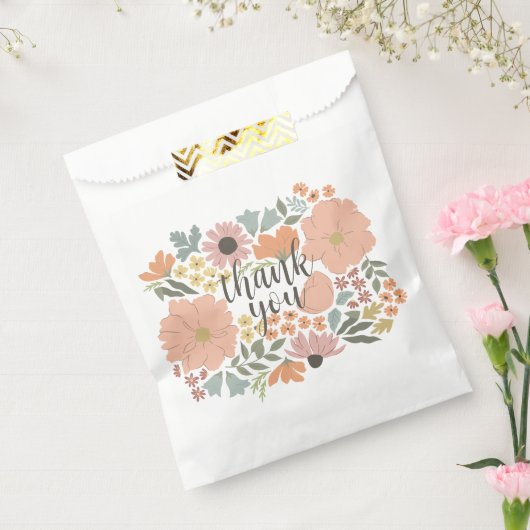フローラブライダルシャワーまたは結婚式の引き出物バッグ フェイバーバッグ (封をした状態)
