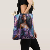 フローラブラックの妖精と紫のウィングアート トートバッグ (クローズアップ)