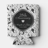 フローラブラック繊細な花 – シルバー記念日 缶クーラー (裏面)