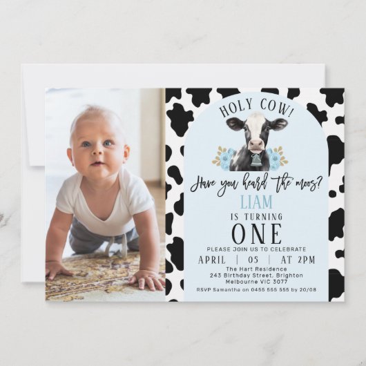 フローラブルーカウズプリントフォトホーリーカウー1歳の誕生日 招待状 (正面)