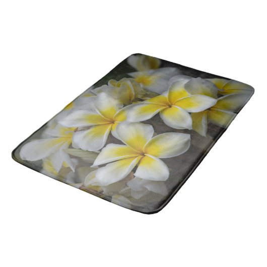 フローラホワイト黄色プルメリア撮影 バスマット (アングル)