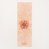 フローラマンダラコーラルピンクフェミニンクネームモノグラム ヨガマット (正面)