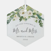 フローラミスターとミセス写真の私たちの初めてのクリスマス ガラスオーナメント (正面)