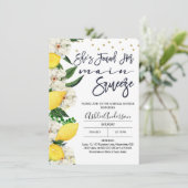 フローラモダンレモンメインスクイーズブライダルシャワー 招待状 (スタンド正面)
