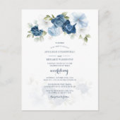 フローラモダン植物性ほこりっぽいブルー結婚ズ インビテーションポストカード (正面)