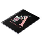 フローラモノグラムの名前の文字ピンクのアゲート ノートブック (左側)