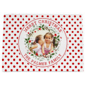フローラリースと赤い白いドットのクリスマスフォト ラージペーパーバッグ (正面)