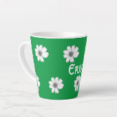 フローラルパターンアイリッシュグリーン名前をカスタムする カフェラテマグ (左アングル)