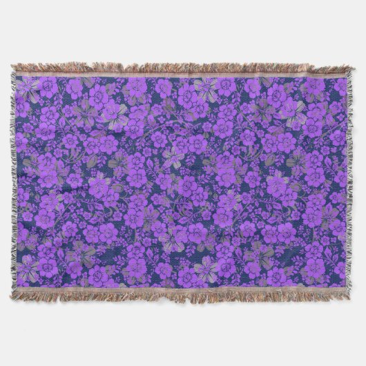 フローラルパターン15.パープル.b DBlue BG スローブランケット (正面)