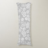 フローラルパターン.b LグレーBG ボディピロー (正面縦)