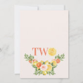 フローラル レモン オレンジ 私たちのメインスクイーズ 2歳の誕生日 招待状 (裏面)