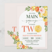 フローラル レモン オレンジ 私たちのメインスクイーズ 2歳の誕生日 招待状 (正面/裏面)