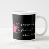 フローラ付き/詩;赤いバラの花,詩篇118:24 ジャンボコーヒーマグカップ (右)