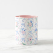 フローラ名門私立校風のの水色の花が弓 マグカップ (中央)