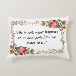 「フローラ引用文：エレガントに刺繍枕。 アクセントクッション