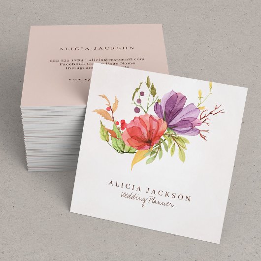 フローラ梅と紅水色ウェディングプランナー スクエア名刺