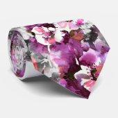 フローラ水彩 – ピンク&ホワイト抽象デザイン ネクタイ (ロール)