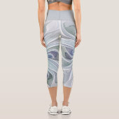 フローラ美しい抽象芸術モダンブルーパステルフラワー カプリレギンス (裏面)