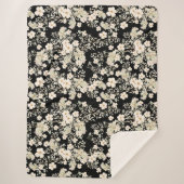 フローラ花野葉花黒背景 シェルパブランケット (正面)