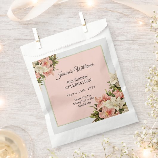 フローラ装飾フェミニン誕生日 フェイバーバッグ (クリップ留めされた状態)