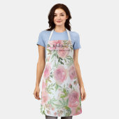 フローラ赤面ピンクウォーターカラースクリプト名キッチン エプロン (着用した状態)