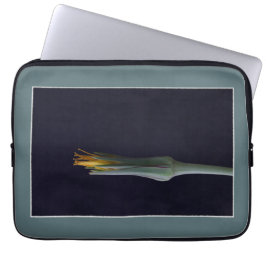 フローラ隠し美しいクラシックフラワーポートレート写真 ラップトップスリーブ