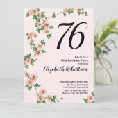 フローラ76誕生日招待状イン赤面ピンク 招待状 (スタンド正面)
