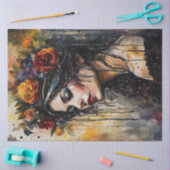 フローラ・クラウンの切り離しを持つ熟考の女性 薄葉紙 (クラフト)