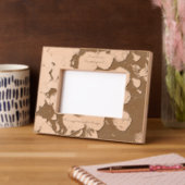 フローラ、大切卒業生、木枠の彫刻 レーザー彫刻フレーム (左)