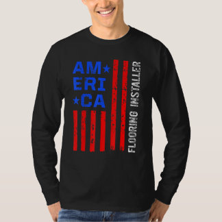 フローリングインストーラー請負業者の床設備 Tシャツ