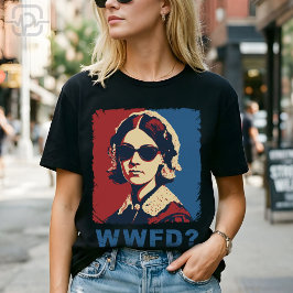 フローレンス・ナイチンゲール WWFD? アイコニックナース ヒーロー シャツ