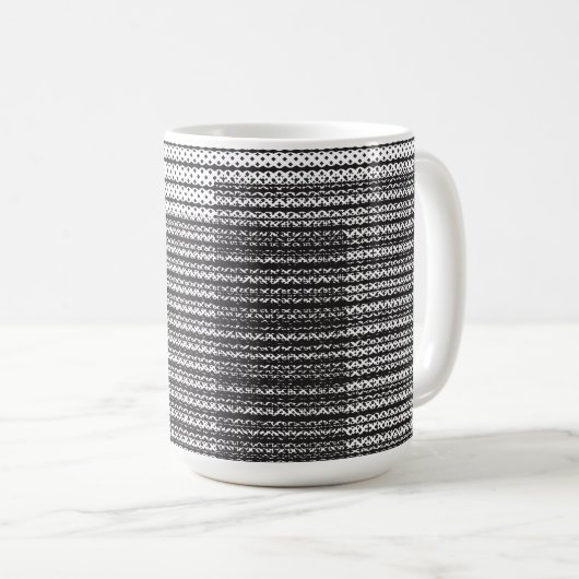 フワフワのオレンジと白い猫のクローズアップ コーヒーマグカップ (正面右)