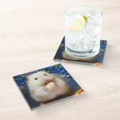 フワフワのシリアのハムスターコリンカ ガラスコースター (アングル)